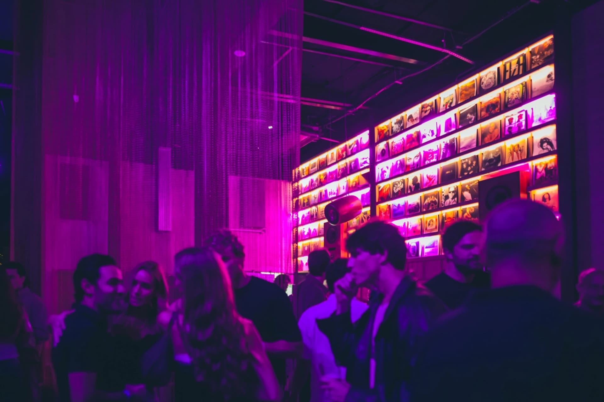 hifi community (feature)