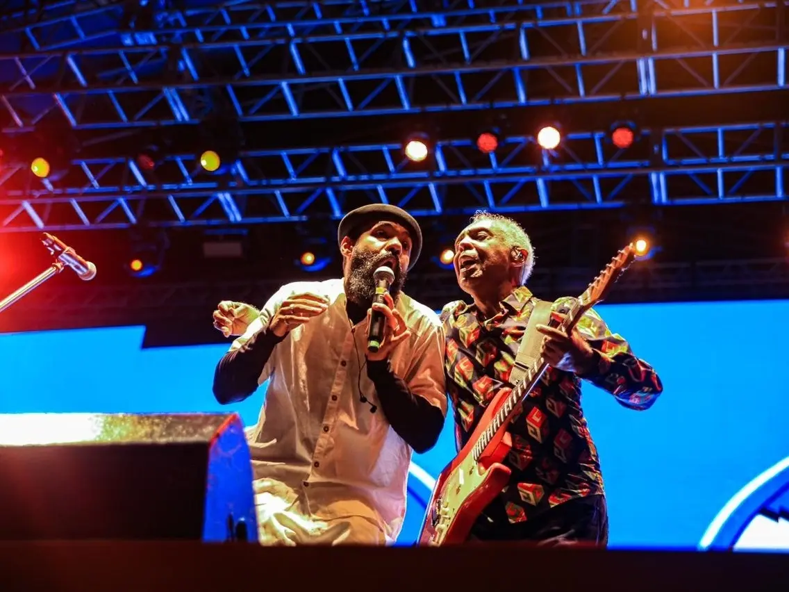 baianasystem-e-gilberto-gil-em-show-em-salvador-1572867033722_v2_4x3