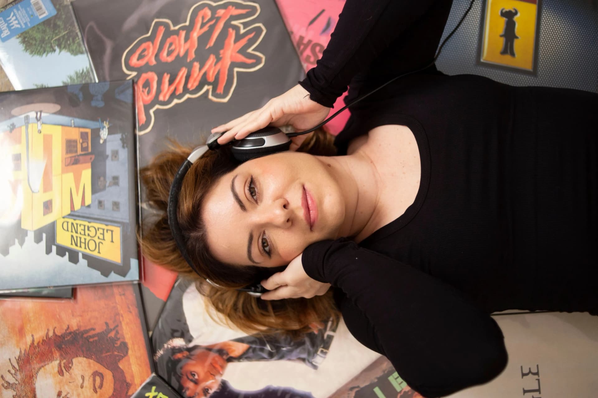 spin sisters (feature)