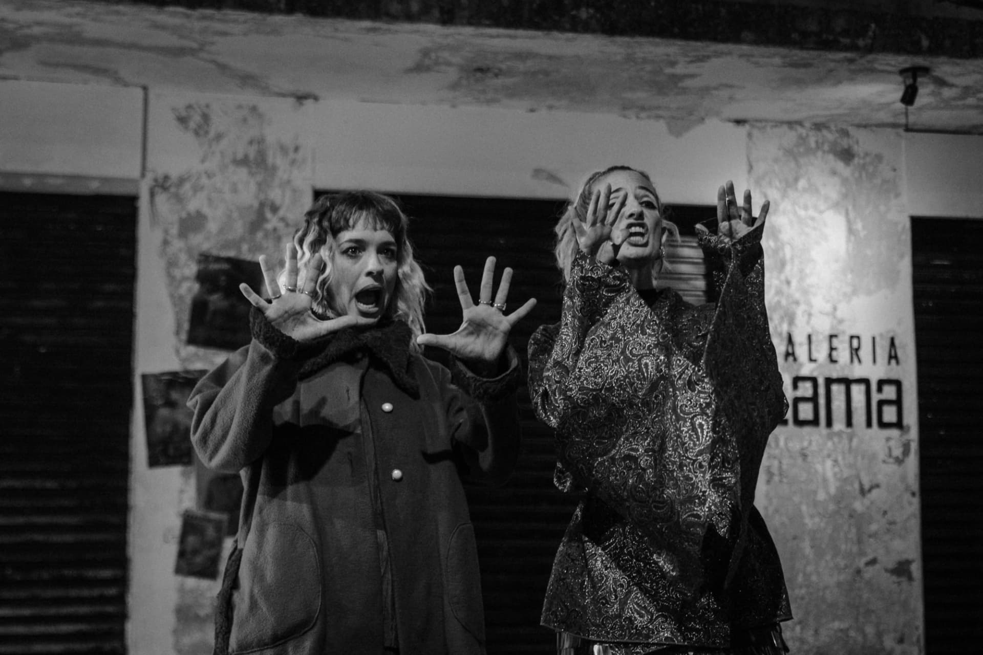 letrux + nouvella (feature)