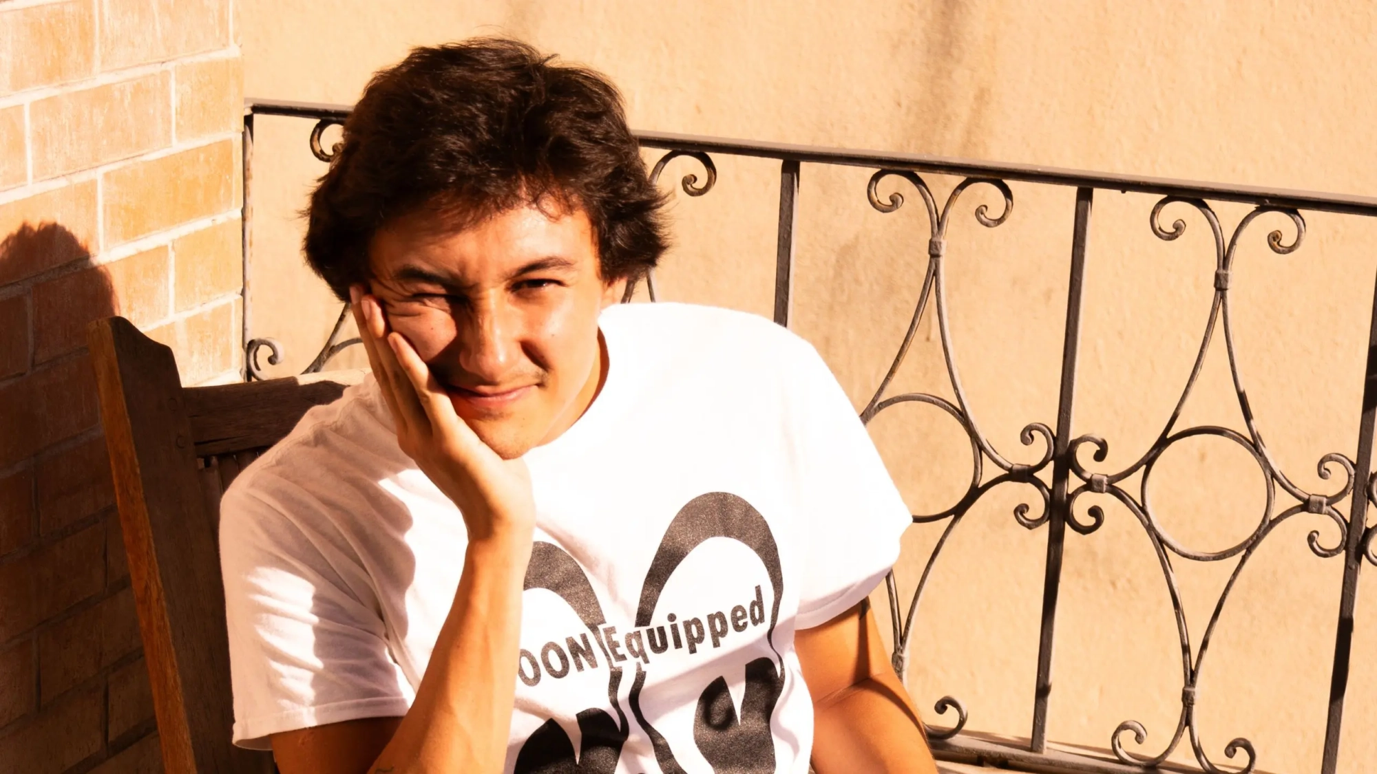 Pedro Mizutani (banner)