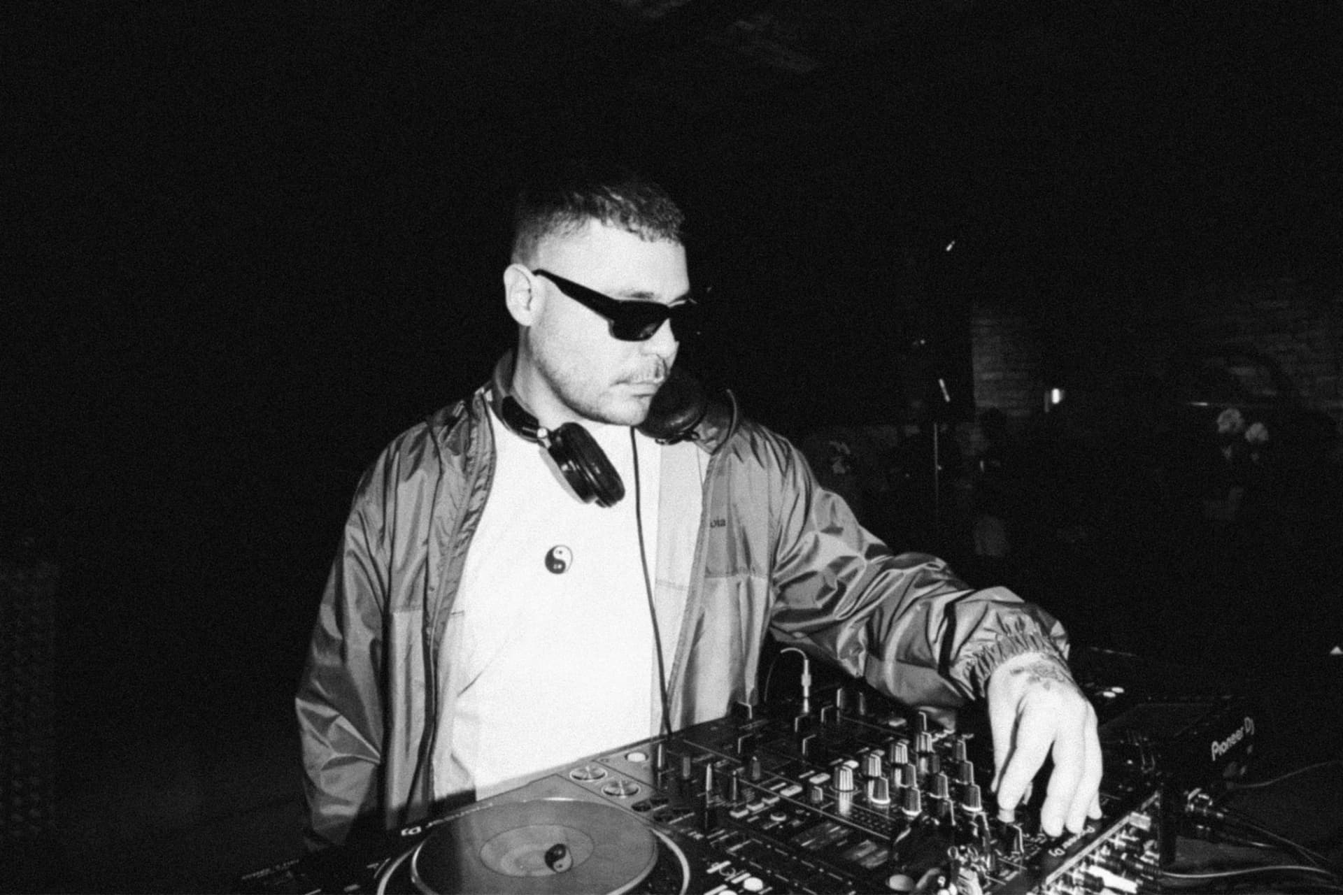 Cesrv (feature)