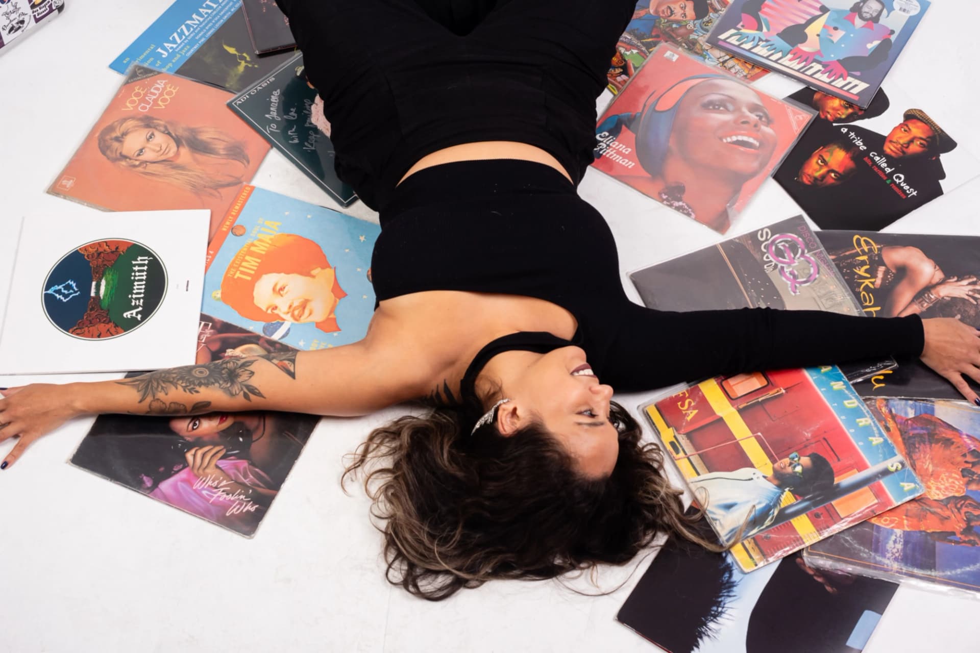 janaina nas (feature)