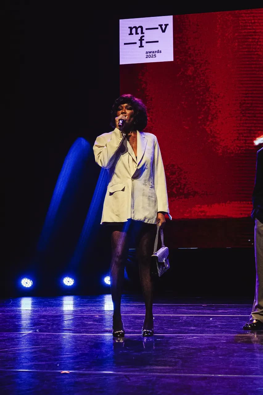 05. Luedji Luna por @ruido_cc